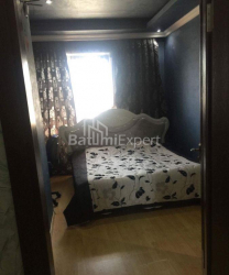 Квартира 3-комн 80 м² - Юр'ївська, Батумі