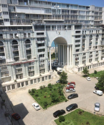 Квартира 2-комн 57 м² - Юр'ївська, Батумі