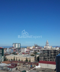 Квартира 2-комн 77 м² - Юр'ївська, Батумі