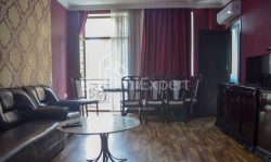 Квартира 4-комн 100 м² - Петра Мелiкiшвiлi, Батумі