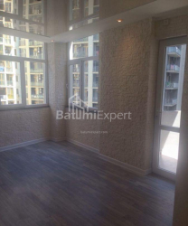 Квартира 2-комн 52 м² - Юсуфа Кобаладзе, Батумі