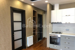 Квартира 2-комн 60 м² - Ніко Піросмані, Батумі