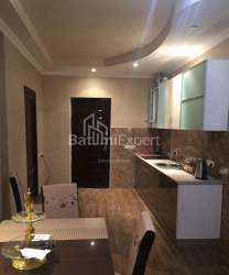 Квартира 50 м² - Шерифа Хімшіашвілі, Батумі, Грузія