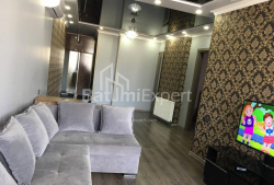 Квартира 4-комн 93 м² - Юсуфа Кобаладзе, Батумі
