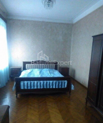 Квартира 6-комн 210 м² - Юр'ївська, Батумі