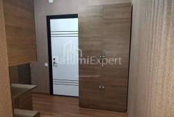 Квартира 3-комн 76 м² - Юр'ївська, Батумі