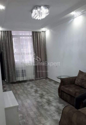 Квартира 3-комн 59 м² - Юр'ївська, Батумі