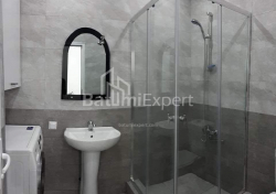 Квартира 3-комн 59 м² - Юр'ївська, Батумі