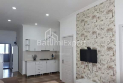 Квартира 3-комн 55 м² - Юр'ївська, Батумі