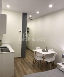 Квартира 1-комн 30 м² - Руставелі, Батумі