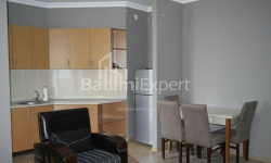 Квартира 3-комн 62 м² - Юр'ївська, Батумі