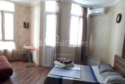Квартира 1-комн 34 м² - Зураба Горгiладзе, Батумі
