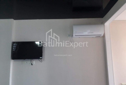 Квартира 2-комн 42 м² - Юсуфа Кобаладзе, Батумі