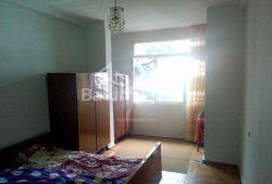 Квартира 2-комн 57 м² - Генерала Аслана Абашидзе, Батумі