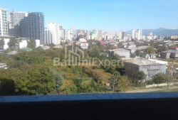 Квартира 3-комн 71 м² - Юр'ївська, Батумі