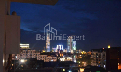 Квартира 3-комн 73 м² - Юр'ївська, Батумі