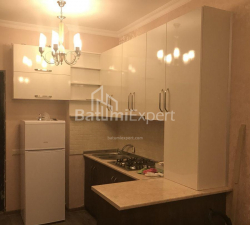 Квартира 2-комн 38 м² - Юр'ївська, Батумі