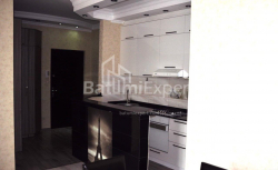 Квартира 2-комн 70 м² - Юр'ївська, Батумі