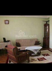 Квартира 3-комн 93 м² - Юр'ївська, Батумі