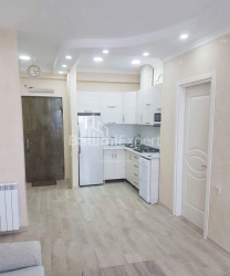 Квартира 3-комн 60 м² - Зураба Горгiладзе, Батумі