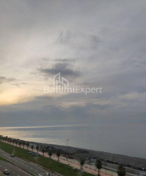 Квартира 2-комн 41 м² - Шерифа Хімшіашвілі, Батумі