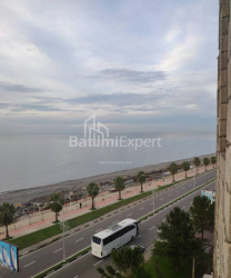 Квартира 2-комн 49 м² - Шерифа Хімшіашвілі, Батумі