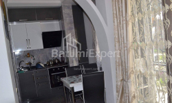 Квартира 4-комн 87 м² - Юр'ївська, Батумі