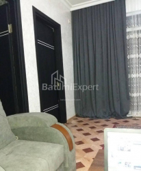 Квартира 4-комн 70 м² - Галактiона Табiдзе, Батумі