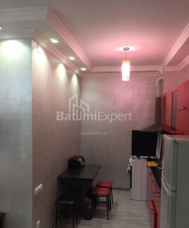 Квартира 2-комн 53 м² - Юр'ївська, Батумі