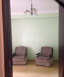 Квартира 2-комн 60 м² - Зураба Горгiладзе, Батумі