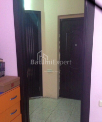 Квартира 2-комн 60 м² - Зураба Горгiладзе, Батумі