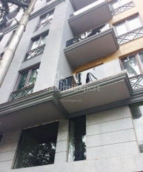 Квартира 4-комн 151 м² - Юр'ївська, Батумі
