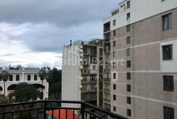 Квартира 3-комн 78 м² - Юр'ївська, Батумі
