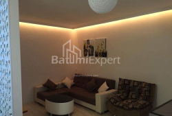 Квартира 3-комн 65 м² - Руставелі, Батумі