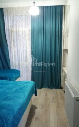 Квартира 3-комн 80 м² - Юр'ївська, Батумі