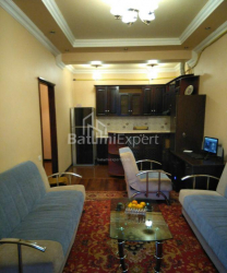 Квартира 2-комн 58 м² - Шерифа Хімшіашвілі, Батумі