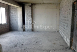 Квартира 3-комн 63 м² - Михайла Лермонтова, Батумі