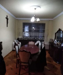Квартира 3-комн 74 м² - Іване Джавахишвілі, Батумі