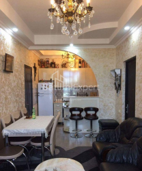 Квартира 3-комн 104 м² - Георгія Леонідзе, Батумі