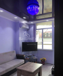 Квартира 2-комн 76 м² - Акакі Церетелі, Батумі