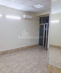 Квартира 1-комн 61 м² - Михайла Лермонтова, Батумі