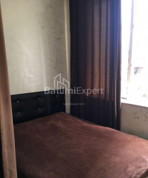 Квартира 3-комн 48 м² - Вахтанга Горгасалі, Батумі