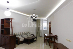 Квартира 3-комн 90 м² - Зураба Горгiладзе, Батумі