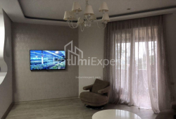 Квартира 4-комн 113 м² - Юр'ївська, Батумі