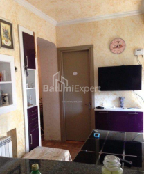Квартира 4-комн 102 м² - Еквтіме Такаішвілі, Батумі