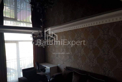 Квартира 3-комн 76 м² - Юр'ївська, Батумі