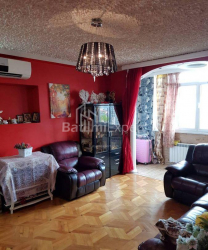 Квартира 4-комн 85 м² - Вахтанга Горгасалі, Батумі