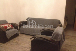 Квартира 3-комн 53 м² - Михайла Лермонтова, Батумі