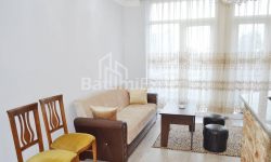 Квартира 3-комн 60 м² - Oлександра Пушкiна, Батумі