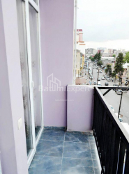Квартира 3-комн 60 м² - Oлександра Пушкiна, Батумі